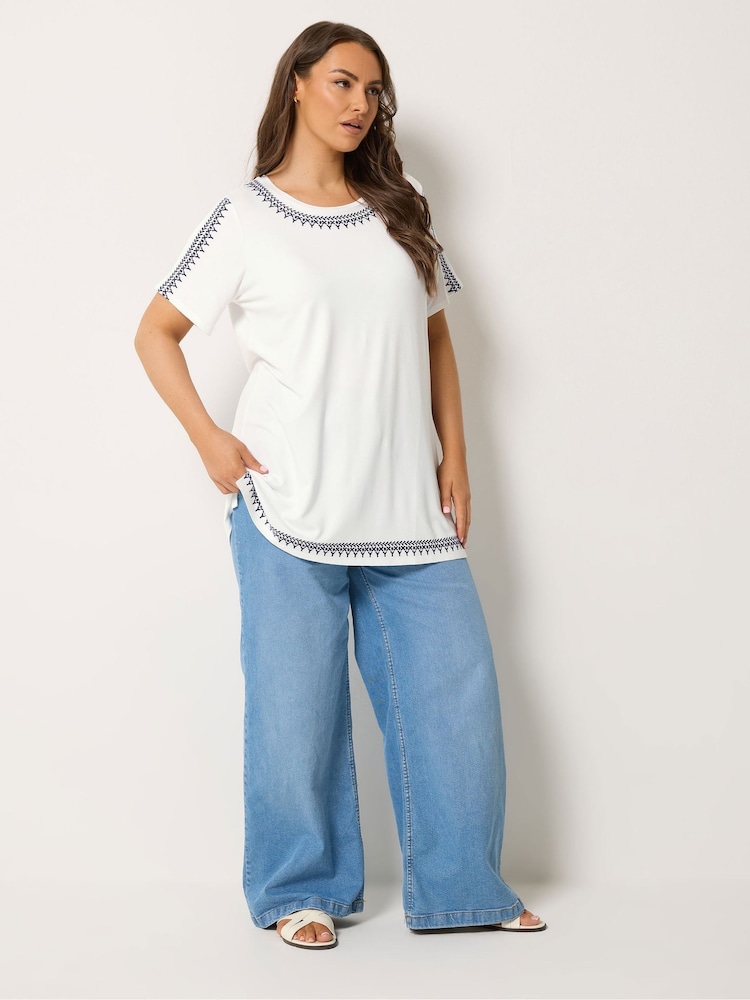 Yours Curve White Embroidered Detail T-Shirt - Image 2 of 5