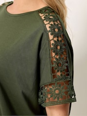 Yours Curve Green Boxy Crochet T-Shirt - Image 4 of 5