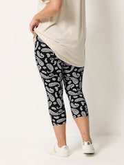 Yours Curve Black Cropped Leggings 2 Pack - Image 4 of 6
