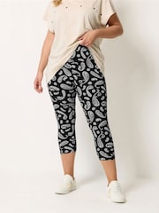 Yours Curve Black Cropped Leggings 2 Pack - Image 5 of 6