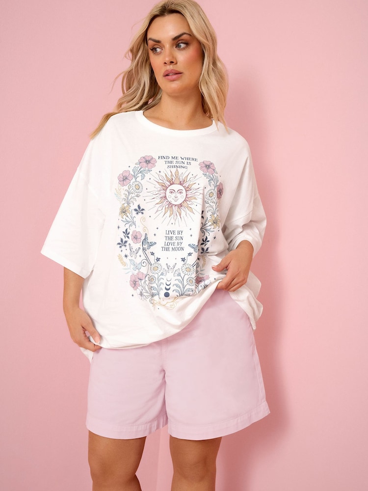 Yours Curve Pink Denim Shorts - Image 2 of 4 Yours Curve Pink Denim Shorts - Image 2 of 4