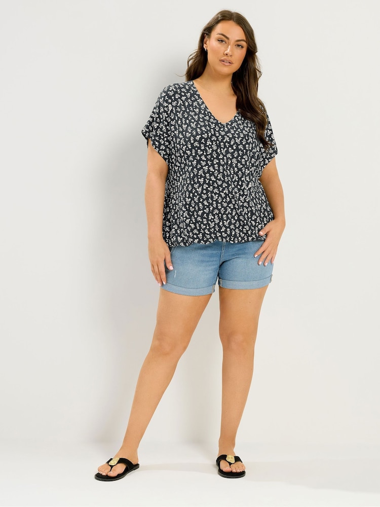 Yours Curve Black Elasticated Hem V-Neck Top - Image 2 of 6 Yours Curve Black Elasticated Hem V-Neck Top - Image 2 of 6