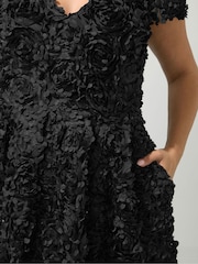 Yours Curve Black London Floral Cap Sleeve Dress - Image 4 of 5