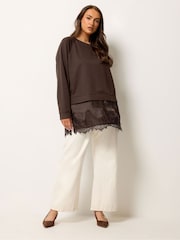 ブラウン - Yours Curve Lace Trim Sweatshirt - 画像 2 / 5