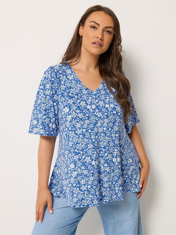 Yours Curve Blue Ditsy Pleated Swing Top - Image 1 of 5