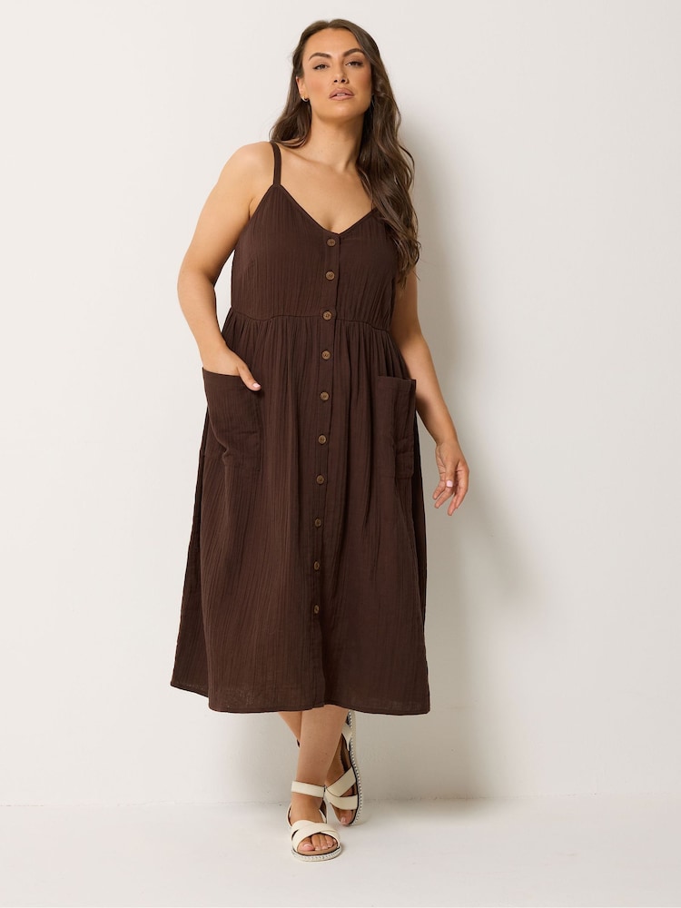 Yours Curve Brown Cheesecloth Pocket Sun Dress - Image 2 of 5 Yours Curve Brown Cheesecloth Pocket Sun Dress - Image 2 of 5
