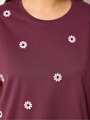 Yours Curve Red Daisy Embroidered Top - Image 4 of 5