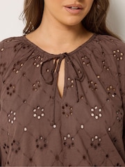 Yours Curve Brown Broderie Boho Top - Image 4 of 5