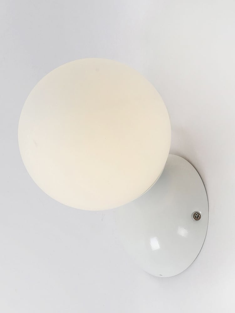 RUL LIGHTING White Lente Bathroom Glass Wall Light - Image 2 of 4 RUL LIGHTING White Lente Bathroom Glass Wall Light - Image 2 of 4