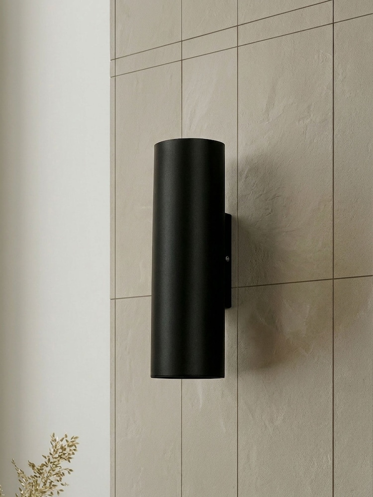 RUL LIGHTING Black Clear Gallant Outdoor Posder- Coated Metal Wall Light - Image 2 of 4 RUL LIGHTING Black Clear Gallant Outdoor Posder- Coated Metal Wall Light - Image 2 of 4