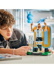 LEGO Special Edition S 2026 43015 Brick Built 2 in 1 Statue Of Lionel Messi Iconic Poseaction Pose - Image 7 of 8