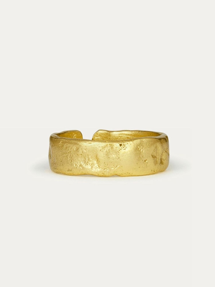 Dela Textured Band Ring - Image 1 of 3 Dela Textured Band Ring - Image 1 of 3