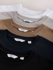 Schwarz/Weiß/Stone/Marineblau/Grau - Reguläre Passform - Schwere T-Shirts im 5er-Pack - Bild 13 von 13