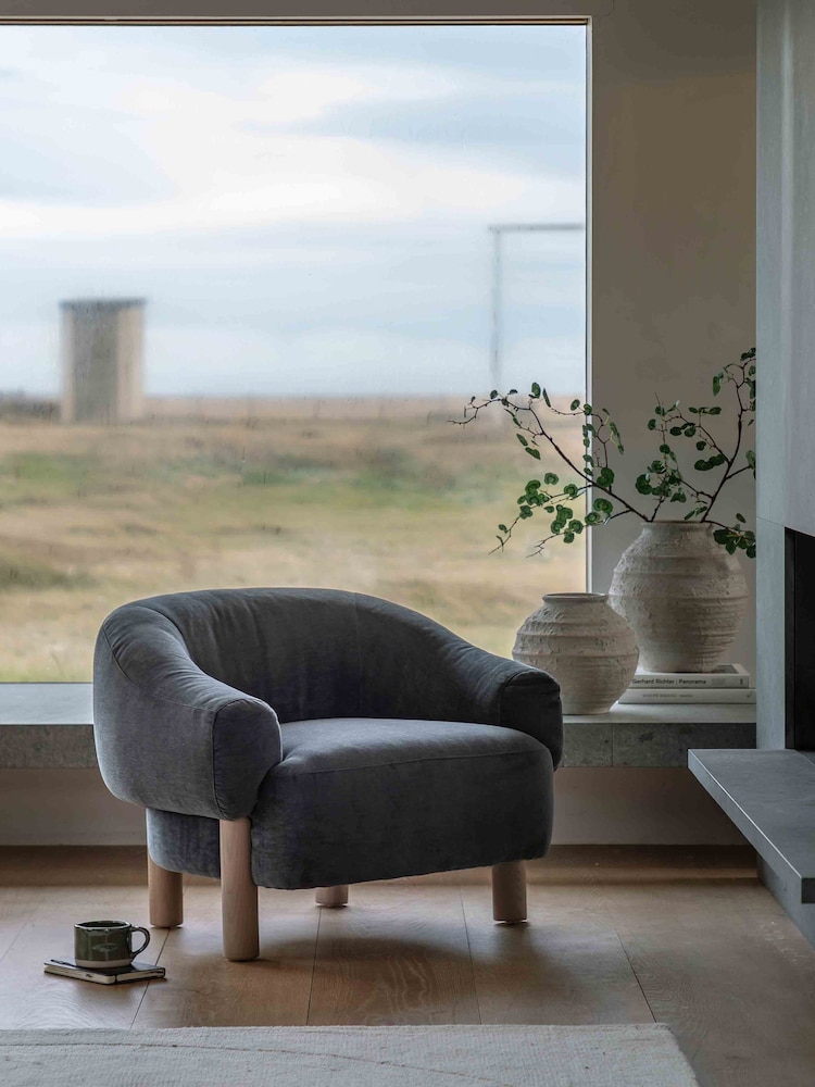 Gallery Home Black Huxley Armchair - Image 1 of 4