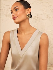 Love & Roses Champagne Gold Chiffon Trim Petite V-Neck Satin Front Vest - Image 2 of 4