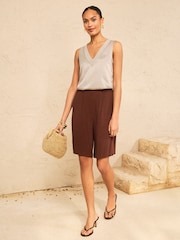 Love & Roses Champagne Gold Chiffon Trim Petite V-Neck Satin Front Vest - Image 3 of 4