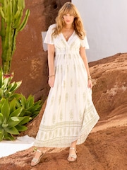 Joe Browns White Petite Bella Printed Maxi Dress - Image 2 of 6