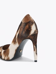 Carvela Brown/White Eterno Court Pumps - Image 3 of 4