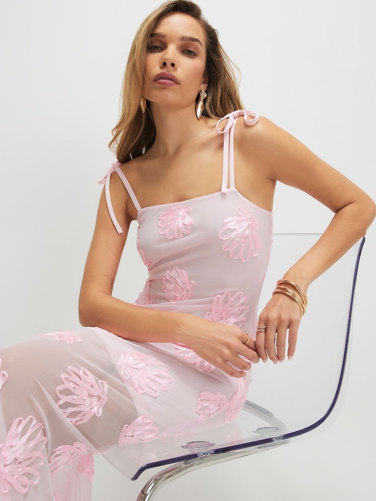 River Island Pink Sleeveless Cornelli Shell Maxi Dress - Image 2 of 4 River Island Pink Sleeveless Cornelli Shell Maxi Dress - Image 2 of 4
