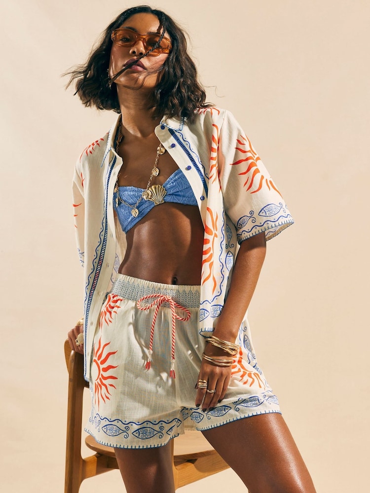 River Island Cream Sun Print Shorts - Image 1 of 4 River Island Cream Sun Print Shorts - Image 1 of 4