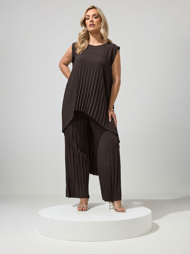 Yours Curve Brown London Pleated Top & Trousers Set - Image 1 of 6 Yours Curve Brown London Pleated Top & Trousers Set - Image 1 of 6