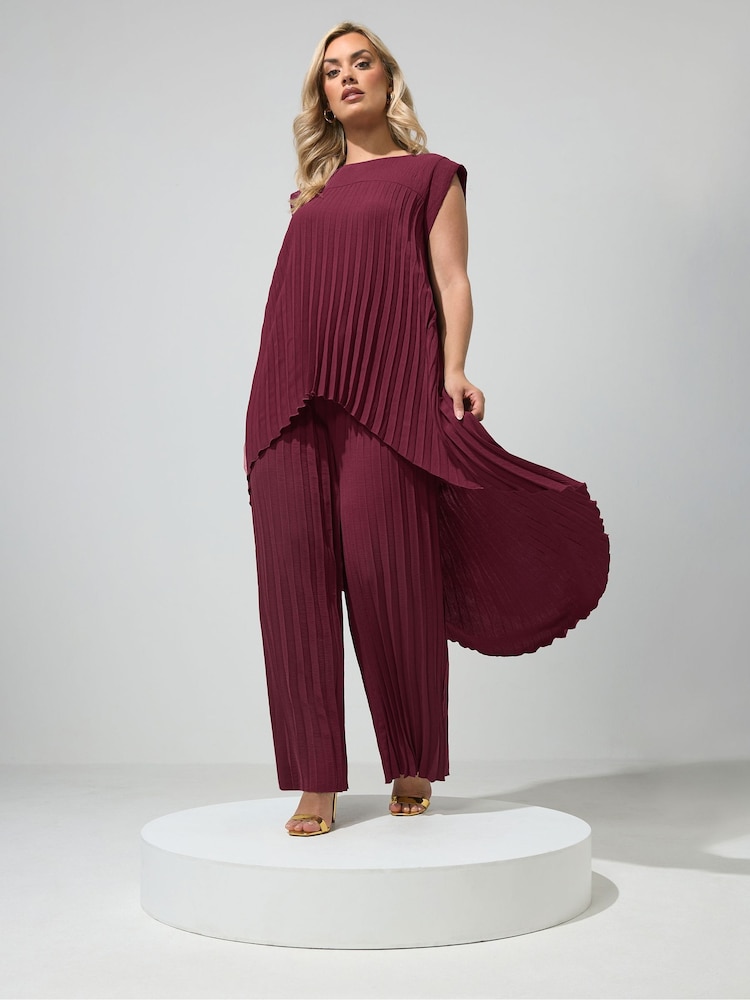 Yours Curve Purple London Pleated Top & Trousers Set - Image 1 of 6 Yours Curve Purple London Pleated Top & Trousers Set - Image 1 of 6