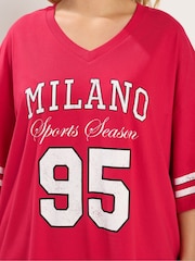 Yours Curve Red Placement Print Boxy Varsity T-Shirt - Image 5 of 7