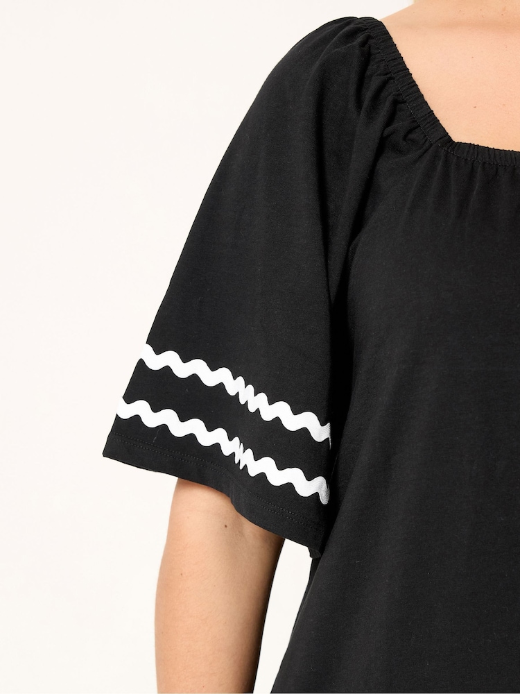 Yours Curve Black Ric Rac Square Neck T-Shirt - Image 4 of 4