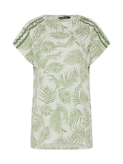 Yours Curve Green Ric Rac Insert T-Shirt - Image 5 of 5