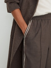 Reiss Taupe Neutral Marlow Petite Mélange Side-Stripe Wide-Leg Trousers - Image 4 of 8