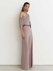 Reiss Carrie One-Shoulder-Jumpsuit mit drapiertem Design und weitem Bein - Bild 6 von 7