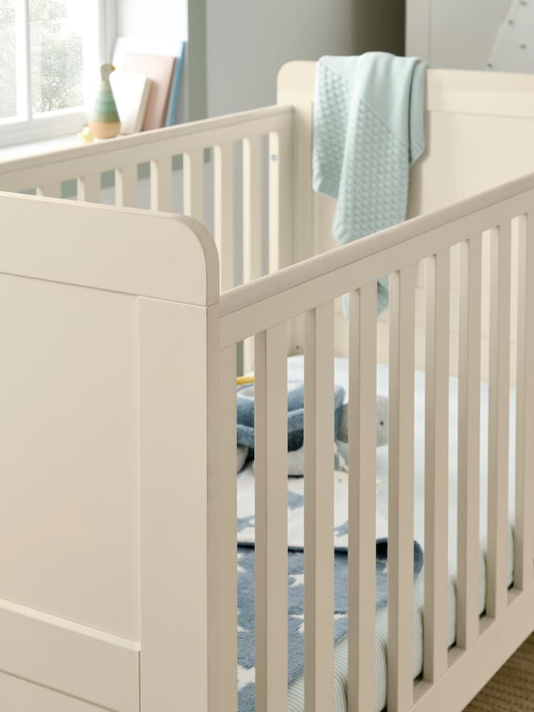Mamas & Papas Cashmere Hampden Cot Bed - Image 1 of 8 Mamas & Papas Cashmere Hampden Cot Bed - Image 1 of 8