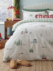 Wylder Christmas Tree Lane Reversible Duvet Cover and Pillowcase Set - Kuva 4 / 4