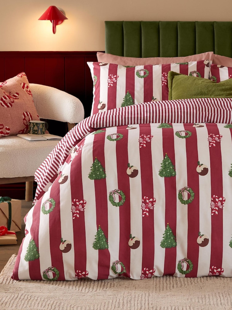 Furn Christmas Icon Stripe Reversible Duvet Cover and Pillowcase Set - Bild 4 von 4 Furn Christmas Icon Stripe Reversible Duvet Cover and Pillowcase Set - Bild 4 von 4