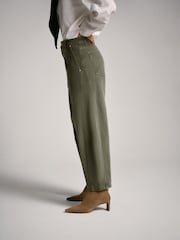 Mint Velvet Utility Barrel Jeans - Bild 5 von 8