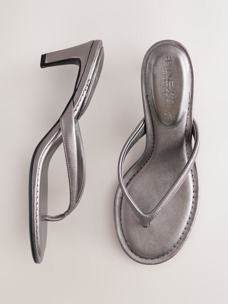 Pewter Forever Comfort® Round Toe Leather Toe Post Heels - Image 2 of 5