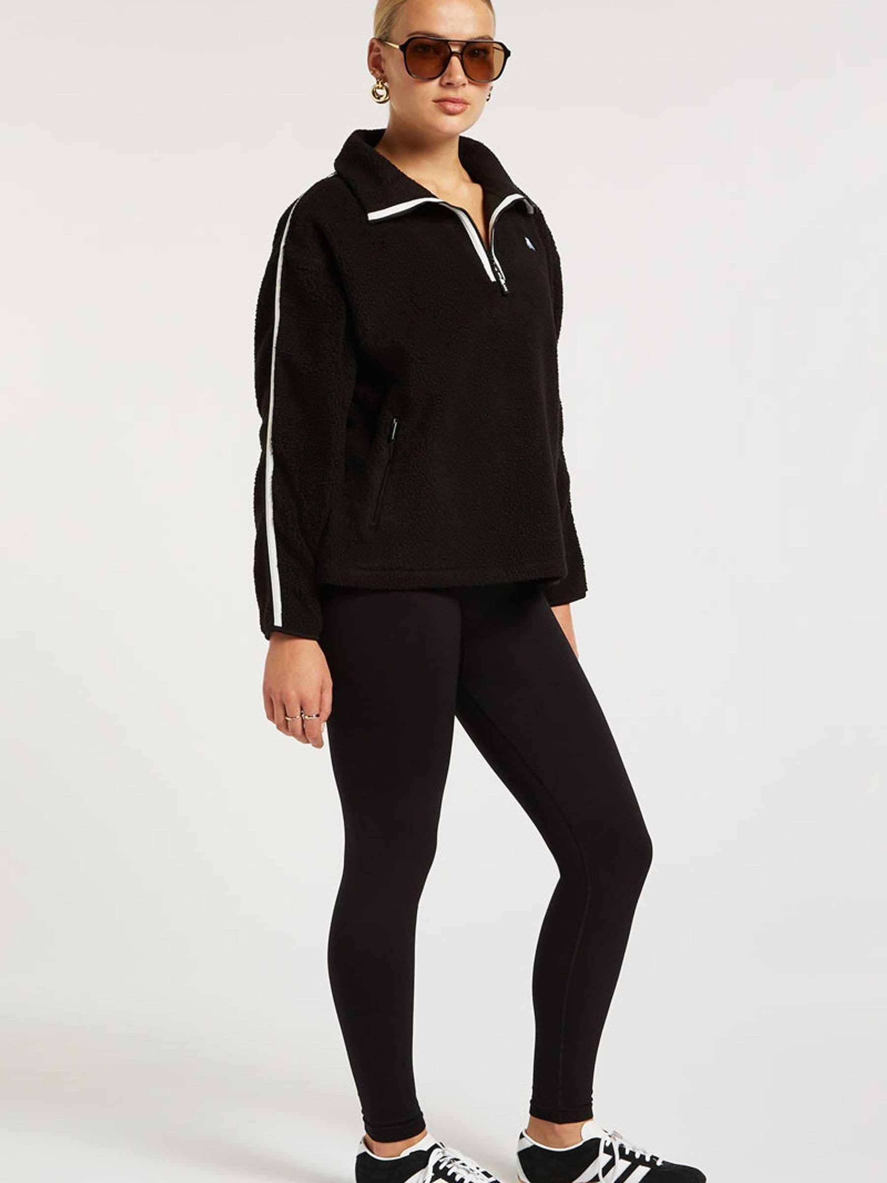 スックuk Buy 4th Arq Black MADDOX Half-Zip Fleece from the Next UK online shop