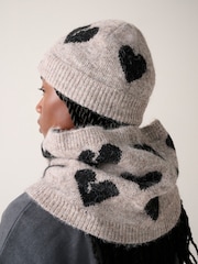 smALLSAINTS Taupe Knitted Heart Motif Snood - Image 3 of 8