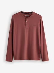 أحمر عميق - Belstaff Lounge Soft Touch Modal Long Sleeve Henley T-Shirt - صورة 7 من 7