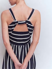 Boden Saoirse Smocked Jersey Dress - Imagen 2 de 6