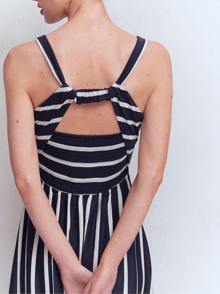 Boden Saoirse Smocked Jersey Dress - Imagen 2 de 6