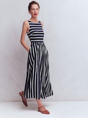 Boden Saoirse Smocked Jersey Dress - Imagen 4 de 6