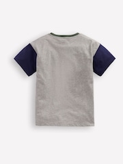 Boden Grey Relaxed Ripstop Pocket T-Shirt - Image 2 of 3
