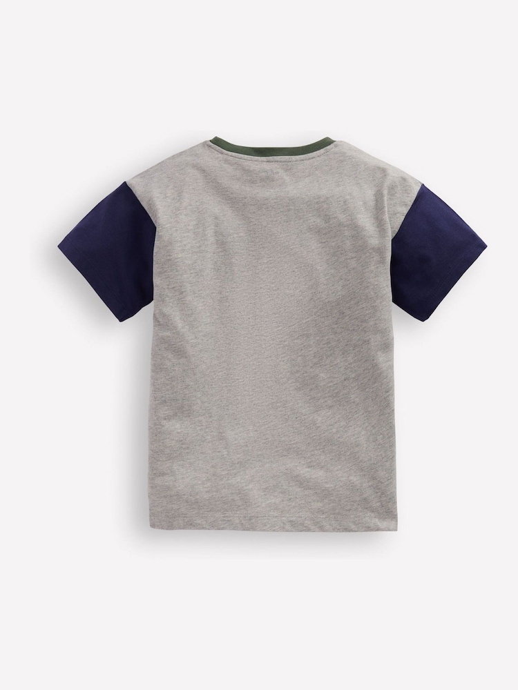 Boden Grey Relaxed Ripstop Pocket T-Shirt - Image 2 of 3