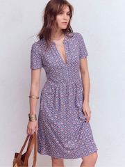 Boden Naomi Short Jersey Dress - Imagen 3 de 5