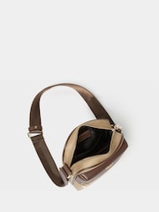 Osprey London Natural The Voyage Nylon Travel Bag - Image 5 of 5