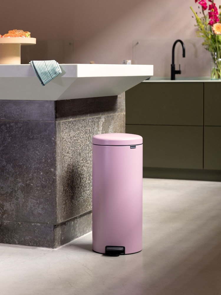 Brabantia Lilac Pink NewIcon Pedal Bin - Image 1 of 6 Brabantia Lilac Pink NewIcon Pedal Bin - Image 1 of 6
