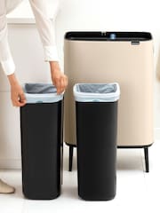 Brabantia Soft Beige Bo Touch Bin - Image 5 of 6