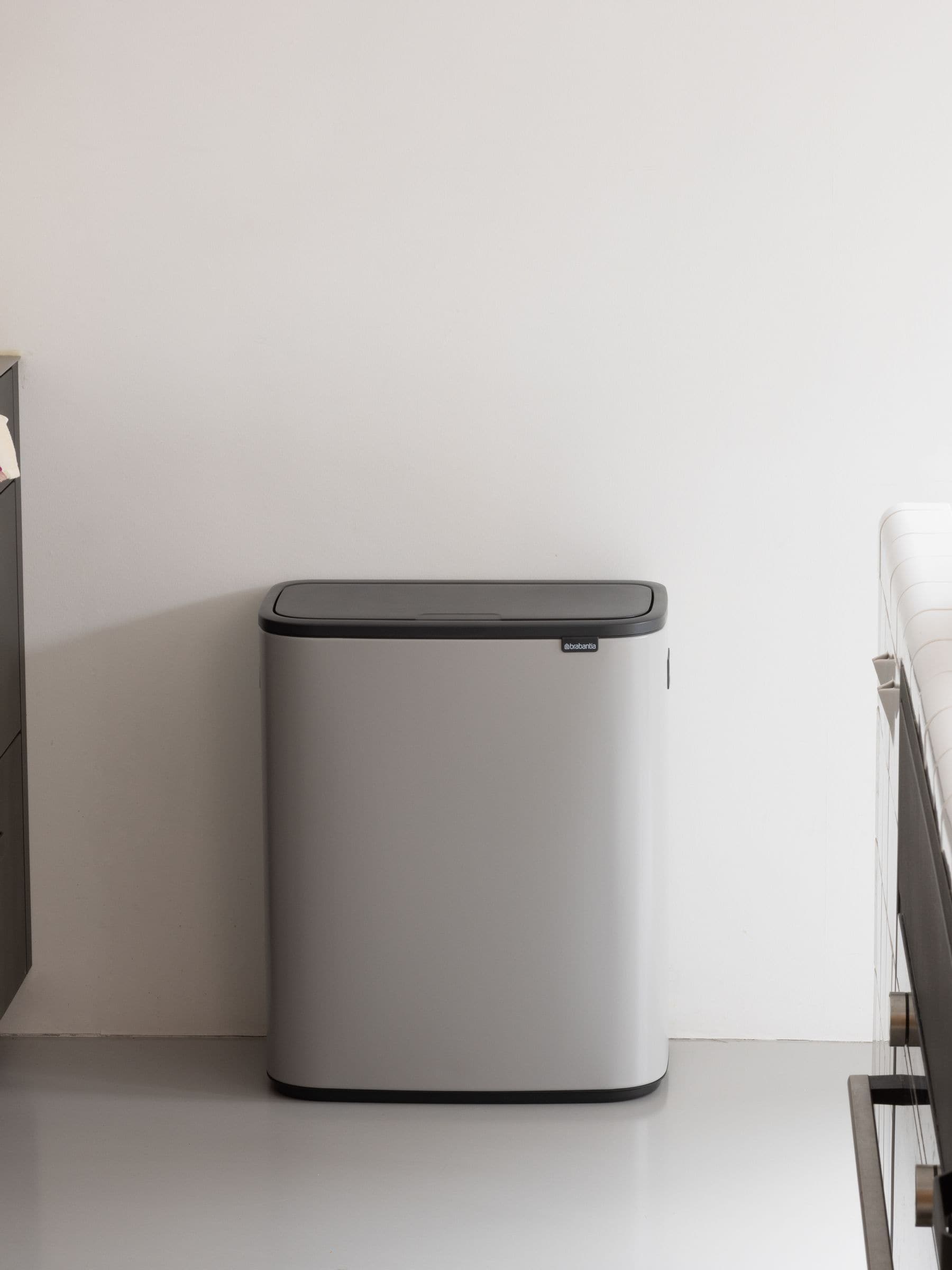 Brabantia Bo Touch Bin 60L - Image 5