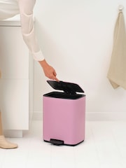 Brabantia Lilac Pink Bo Pedal Bin - Image 4 of 6